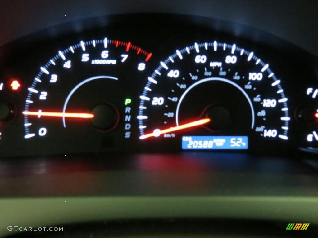 2010 Camry LE - Sandy Beach Metallic / Bisque photo #14