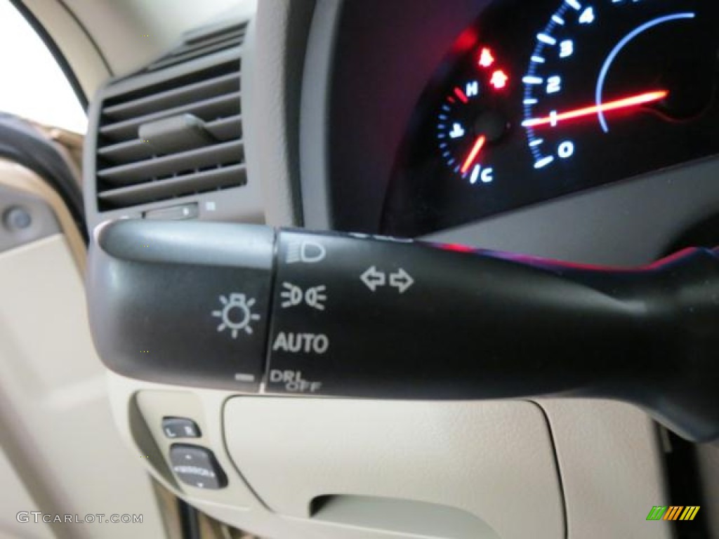 2010 Camry LE - Sandy Beach Metallic / Bisque photo #20