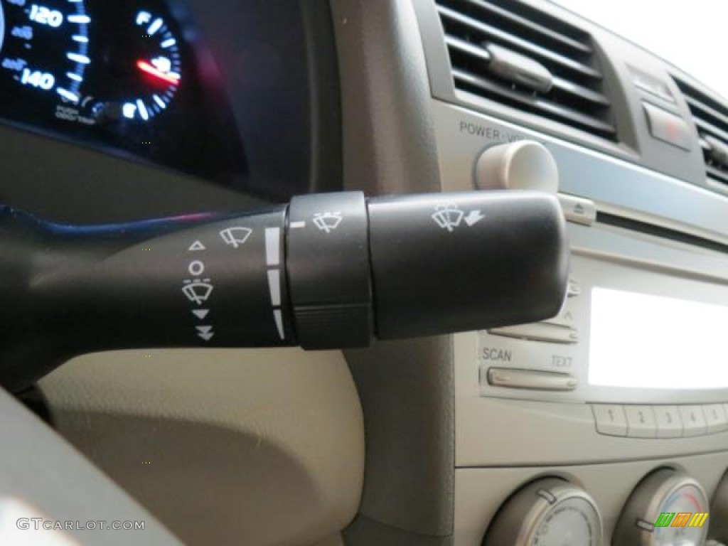 2010 Camry LE - Sandy Beach Metallic / Bisque photo #21