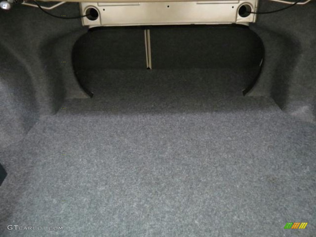 2010 Camry LE - Sandy Beach Metallic / Bisque photo #25