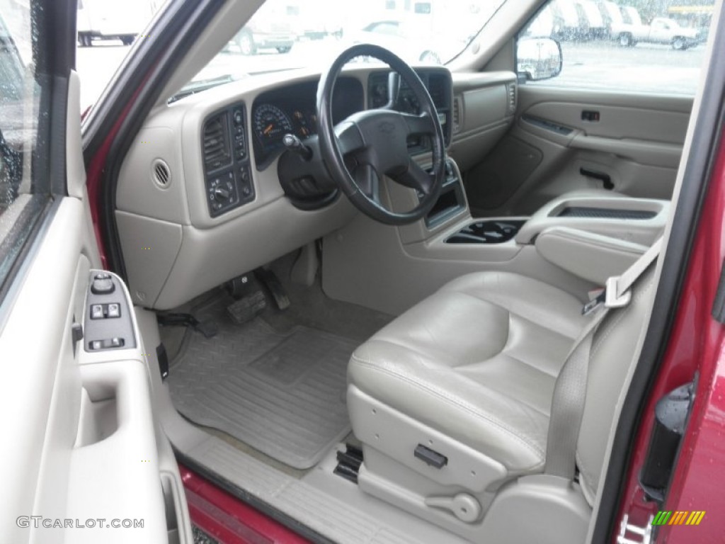 Medium Gray Interior 2006 Chevrolet Silverado 1500 Hybrid Extended Cab 4x4 Photo #72946395