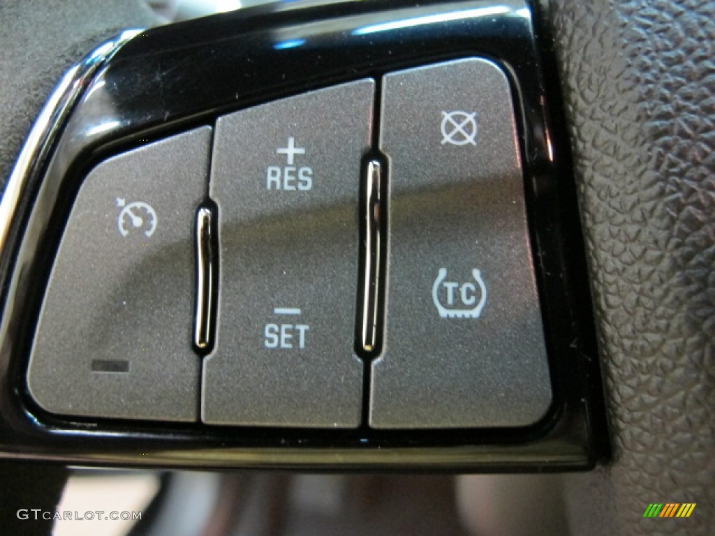 2011 Cadillac CTS -V Coupe Controls Photo #72953706
