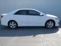 Super White - Camry SE Photo No. 2