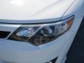 Super White - Camry SE Photo No. 8