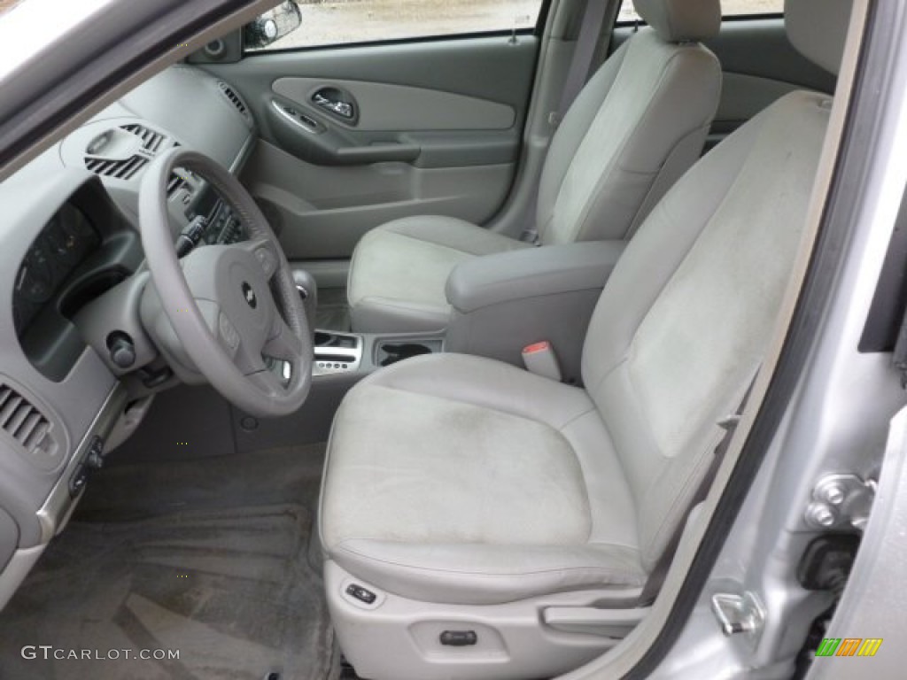 2004 Chevrolet Malibu LT V6 Sedan Front Seat Photos
