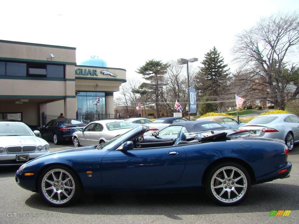 2004 XK XKR Convertible - Pacific Blue Metallic / Charcoal/Blue photo #3