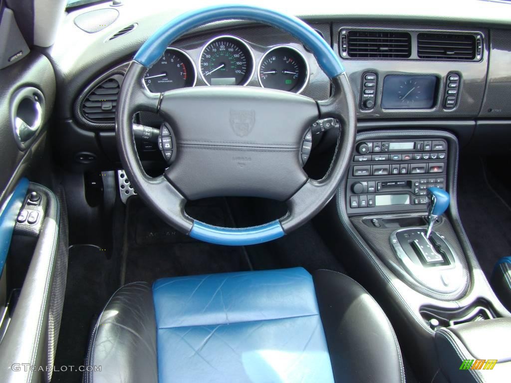 2004 XK XKR Convertible - Pacific Blue Metallic / Charcoal/Blue photo #15