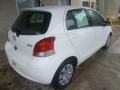 2009 Polar White Toyota Yaris 5 Door Liftback  photo #2