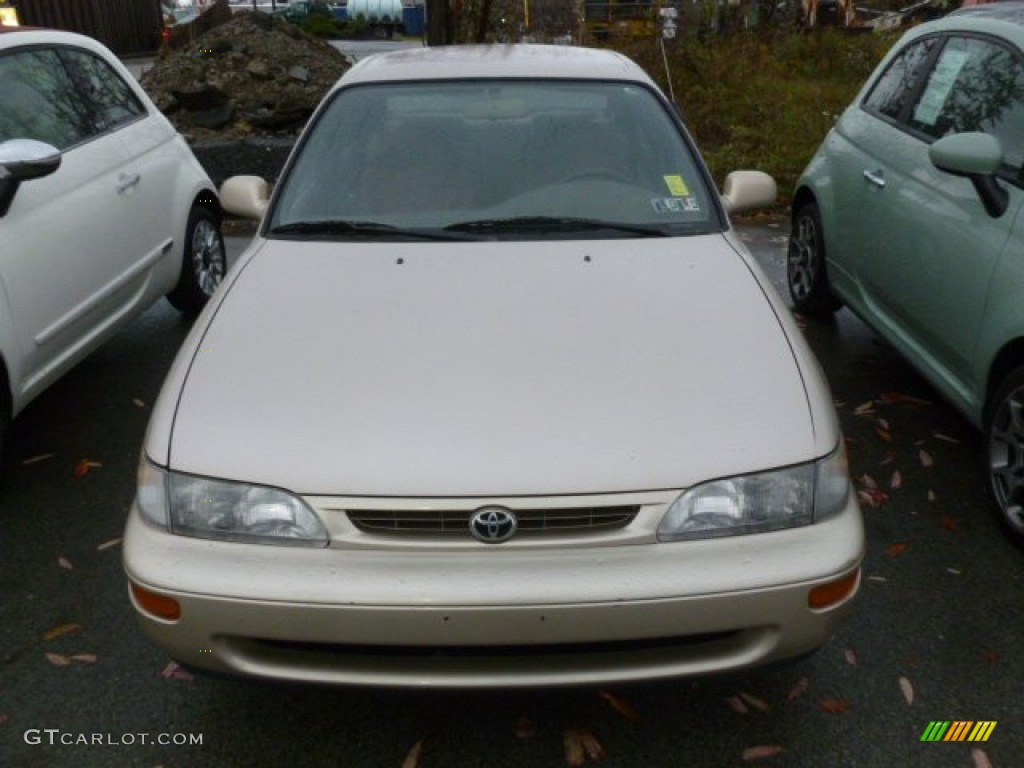 1996 Corolla DX - Cashmere Beige Metallic / Tan photo #2