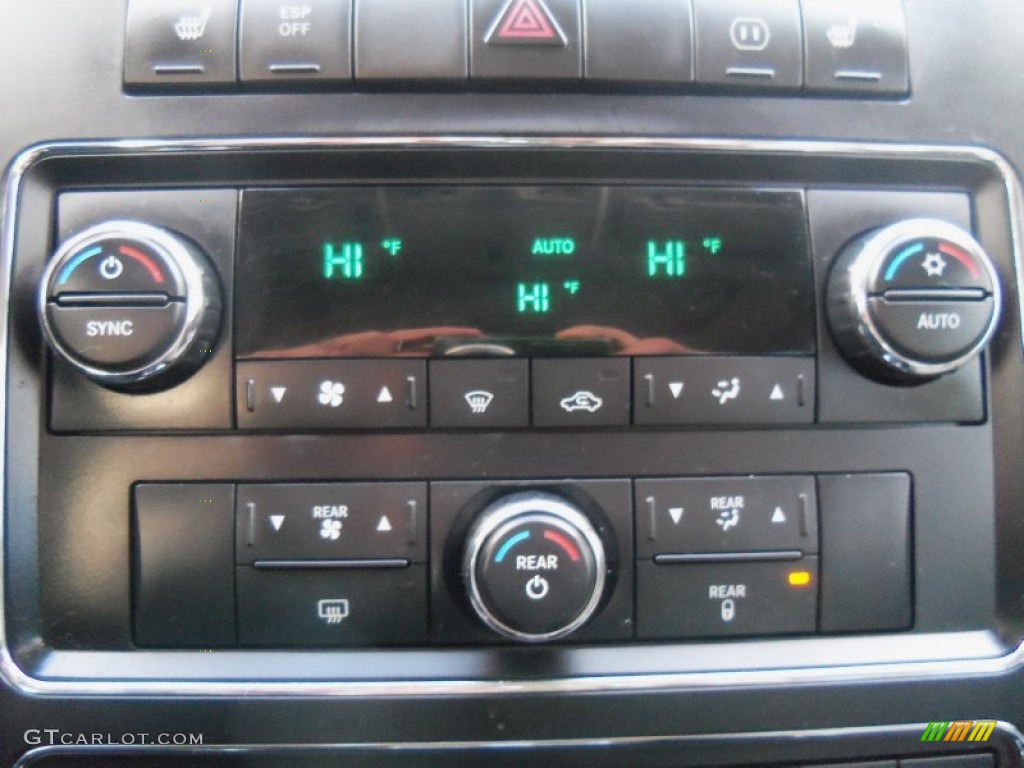 2009 Dodge Journey R/T AWD Controls Photo #72961990