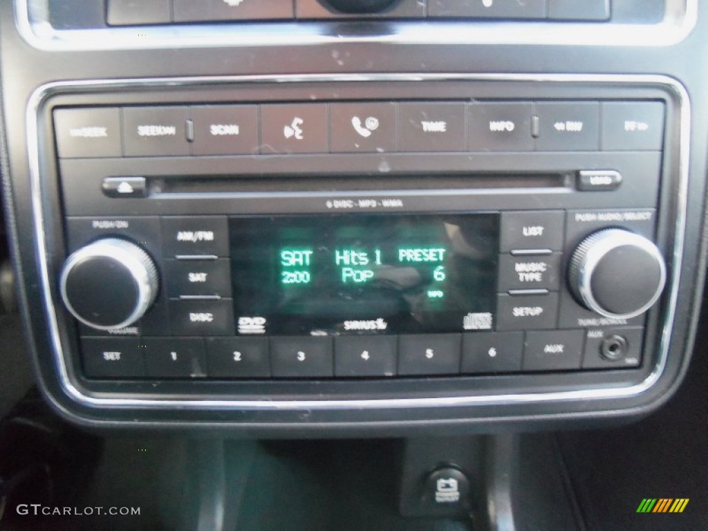 2009 Dodge Journey R/T AWD Audio System Photos