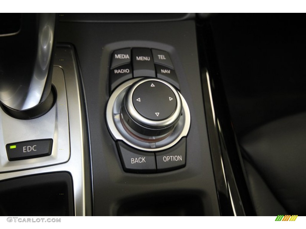2013 BMW X5 M M xDrive Controls Photo #72963135