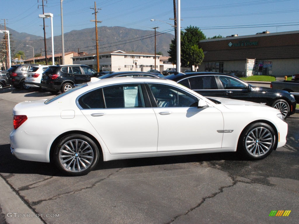 Alpine White 2012 BMW 7 Series 740i Sedan Exterior Photo #72964467