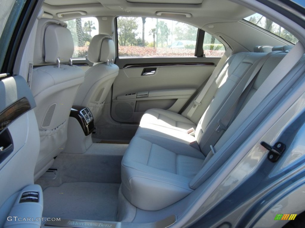 Ash/Grey Interior 2013 Mercedes-Benz S 550 Sedan Photo #72965085