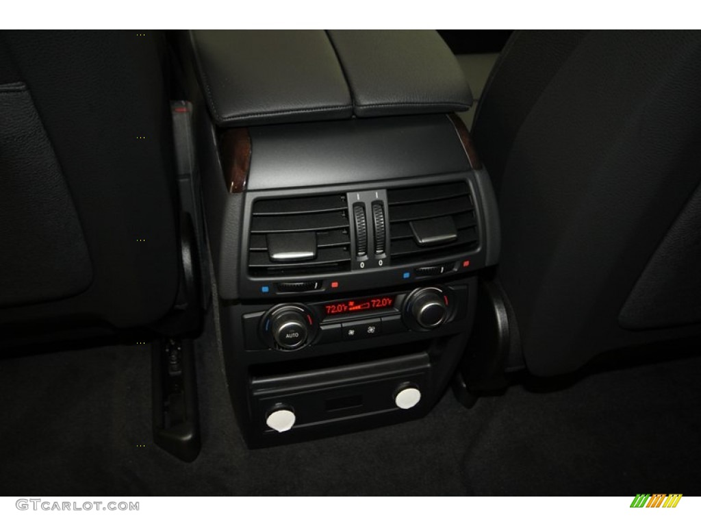 2013 BMW X5 xDrive 35i Premium Controls Photo #72965121