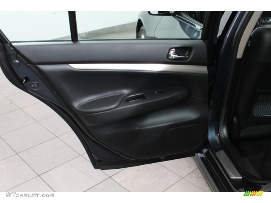 2010 Infiniti G 37 x S Sedan Graphite Door Panel Photo #72965259