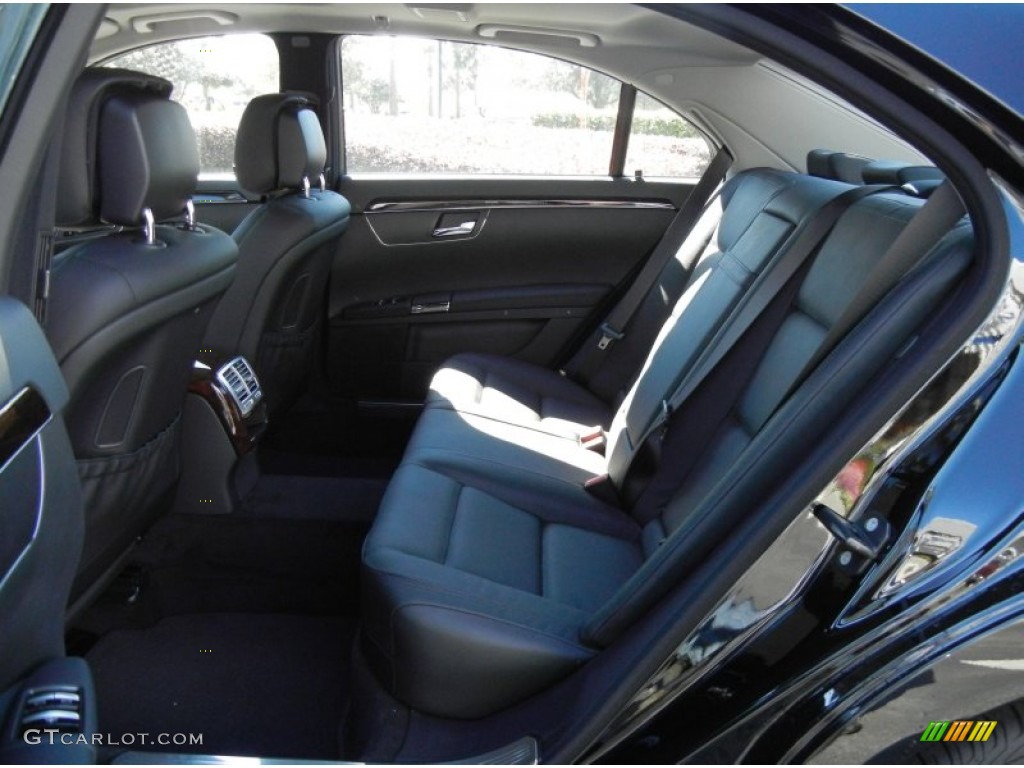 2013 S 550 Sedan - Black / Black photo #6