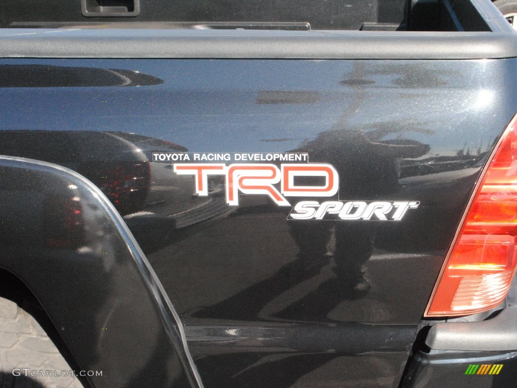 2007 Tacoma V6 TRD Sport Double Cab 4x4 - Black Sand Pearl / Graphite Gray photo #10