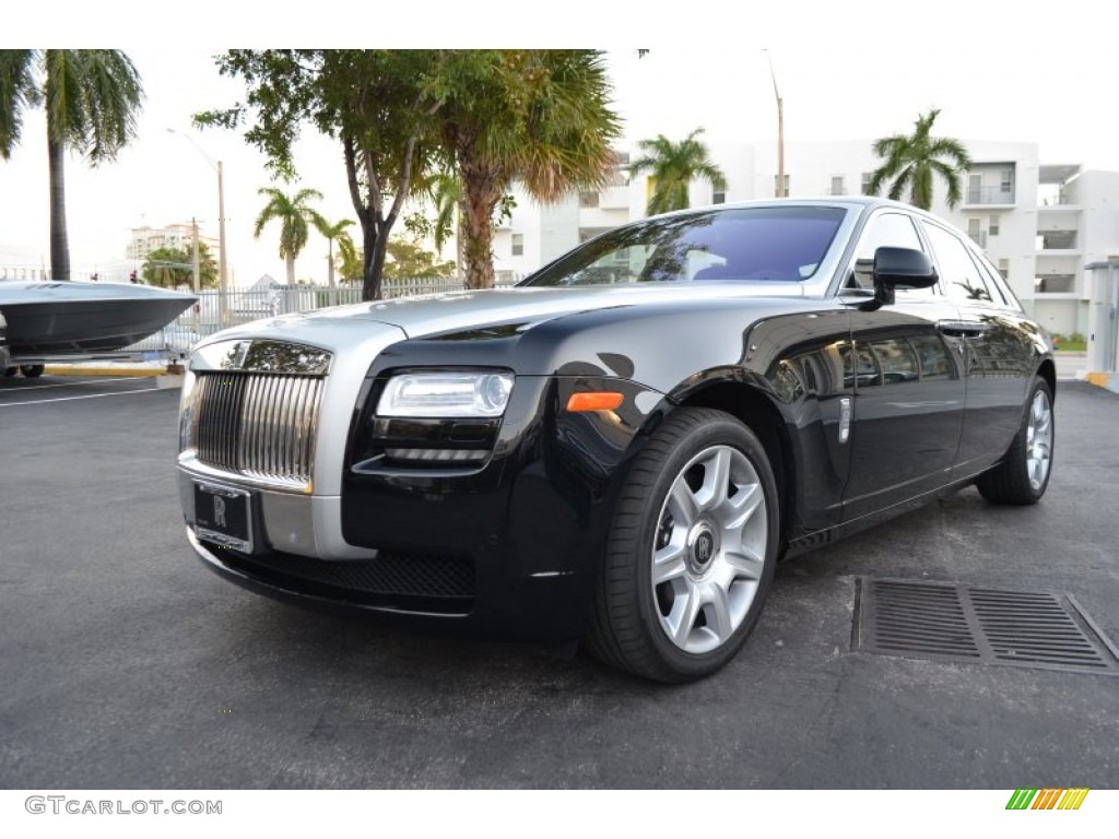 Diamond Black 2012 Rolls-Royce Ghost Standard Ghost Model Exterior Photo #72968190