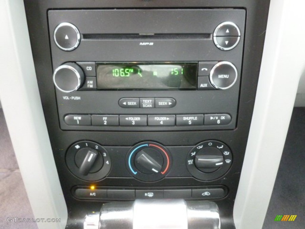 2008 Ford Mustang V6 Deluxe Coupe Controls Photo #72968301