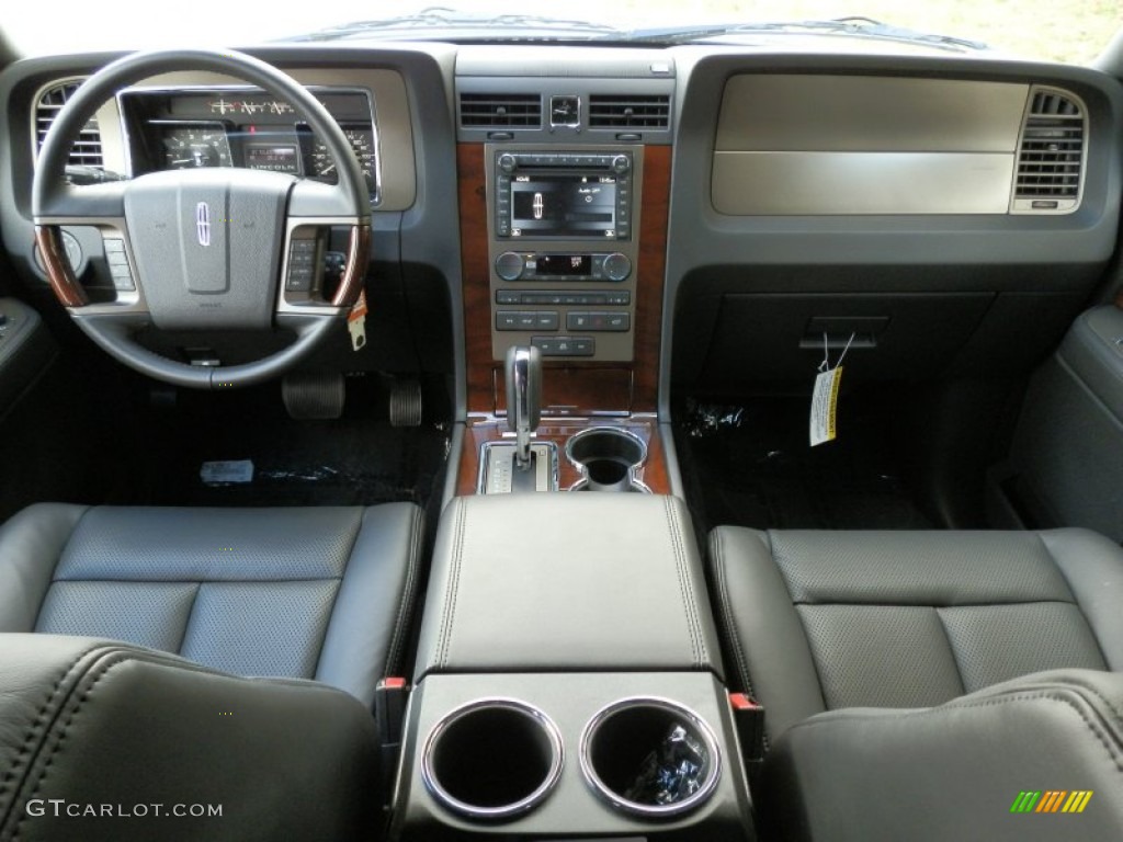 2013 Lincoln Navigator 4x4 Charcoal Black Dashboard Photo #72969738