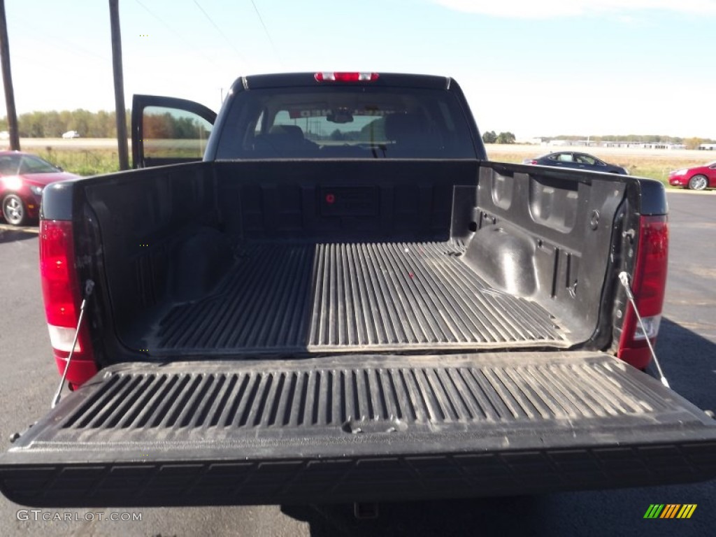 2008 Sierra 1500 SLE Crew Cab 4x4 - Onyx Black / Light Cashmere photo #17