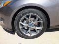 2013 Ford Focus SE Sedan Wheel and Tire Photo