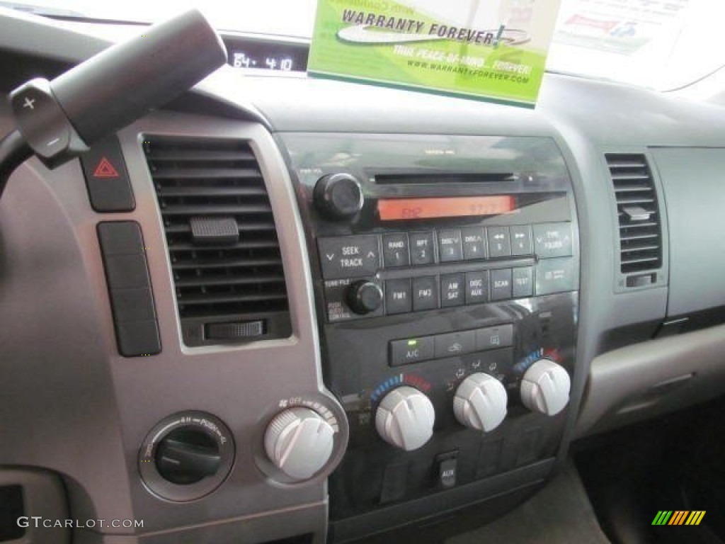 2011 Tundra Double Cab 4x4 - Super White / Graphite Gray photo #15