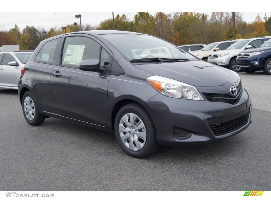 2013 Toyota Yaris L 3 Door Exterior Photos