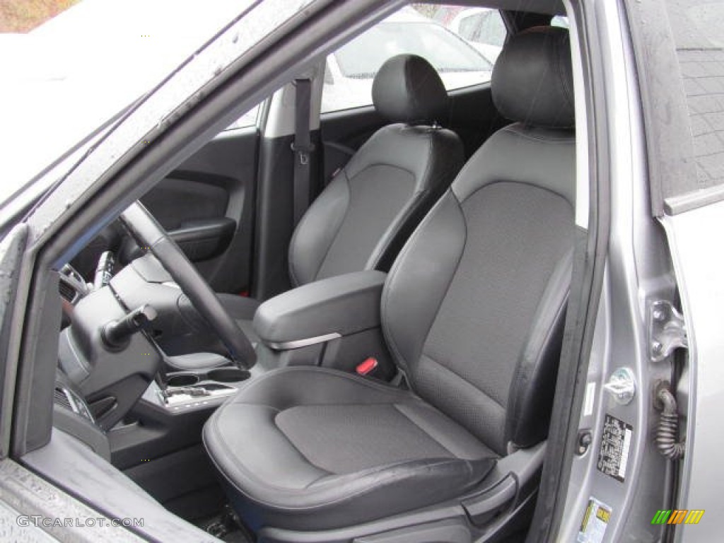 2010 Hyundai Tucson GLS AWD Front Seat Photos