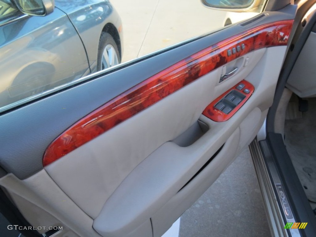 2002 Lexus LS 430 Door Panel Photos