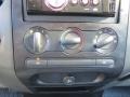 2005 Black Ford F150 STX SuperCab 4x4  photo #38