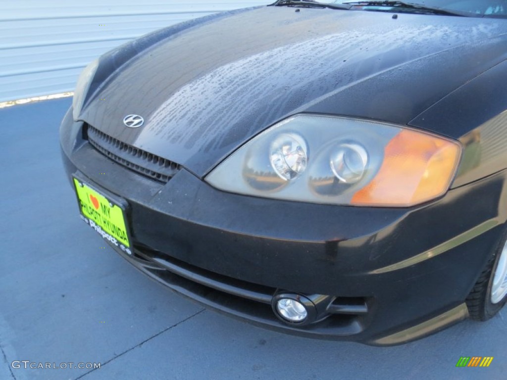 2004 Tiburon GT - Jet Black / Black photo #9