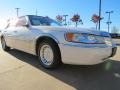 White Pearlescent Metallic - Town Car Executive Photo No. 4