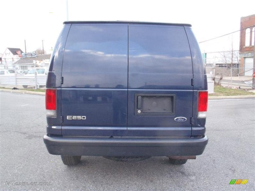 2002 E Series Van E250 Commercial - True Blue Metallic / Medium Graphite photo #12