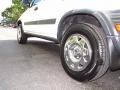 2000 Honda CR-V LX Wheel