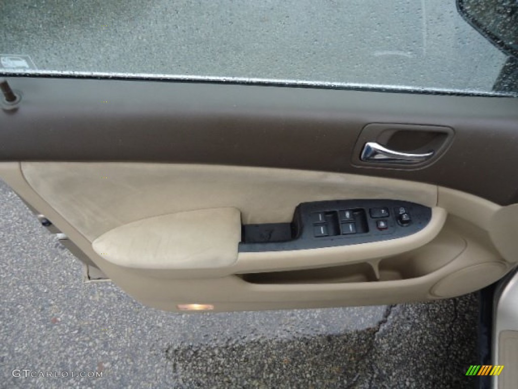 2003 Accord LX Sedan - Desert Mist Metallic / Ivory photo #15