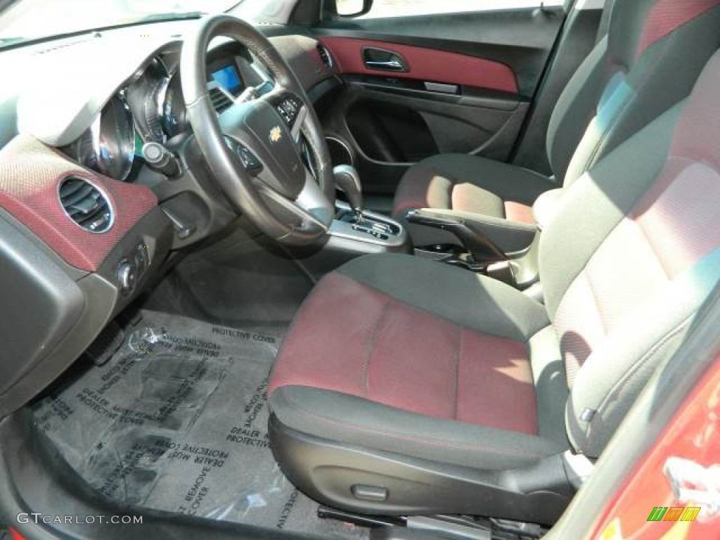 Jet Black/Sport Red Interior 2012 Chevrolet Cruze LT/RS Photo #72982718