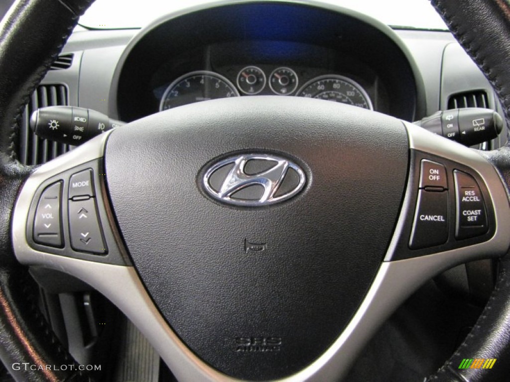 2009 Elantra Touring - Black Pearl / Black photo #19