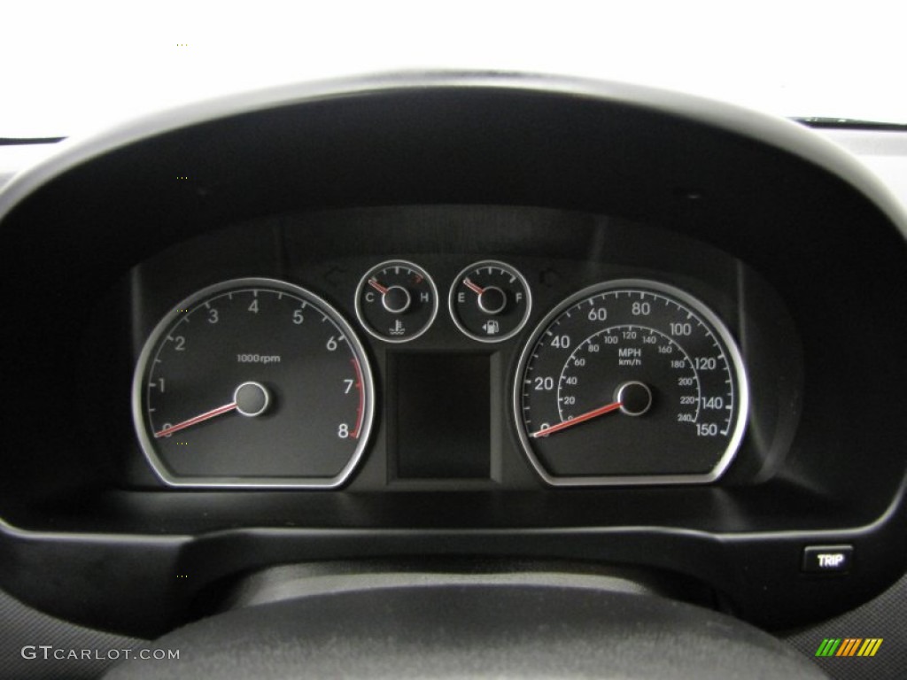 2009 Elantra Touring - Black Pearl / Black photo #24