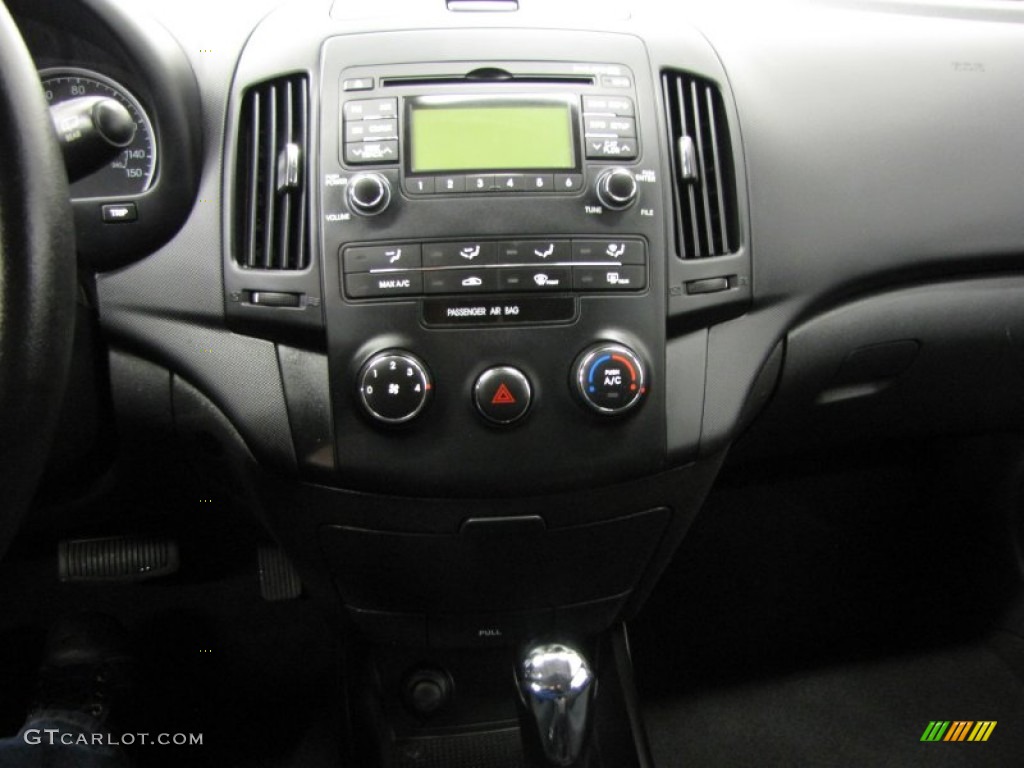 2009 Elantra Touring - Black Pearl / Black photo #26