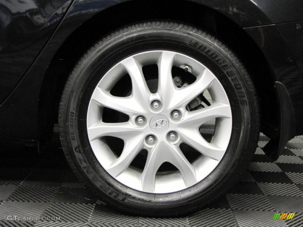 2009 Elantra Touring - Black Pearl / Black photo #31