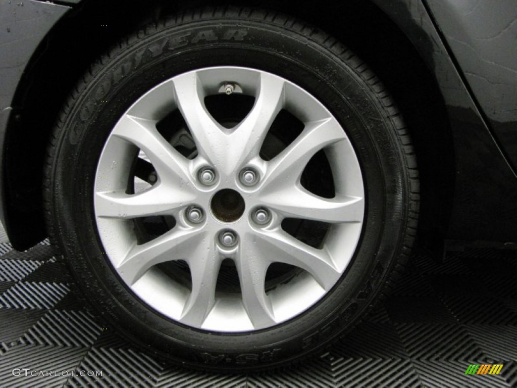 2009 Elantra Touring - Black Pearl / Black photo #32