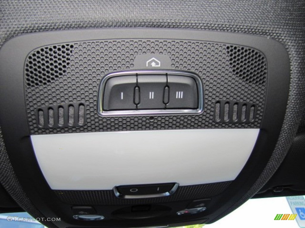 2009 Audi A5 3.2 quattro Coupe Controls Photo #72984780