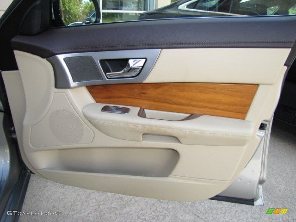 2010 XF Sport Sedan - Cashmere Gold Metallic / Barley photo #40