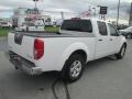 2009 Avalanche White Nissan Frontier SE Crew Cab 4x4  photo #5