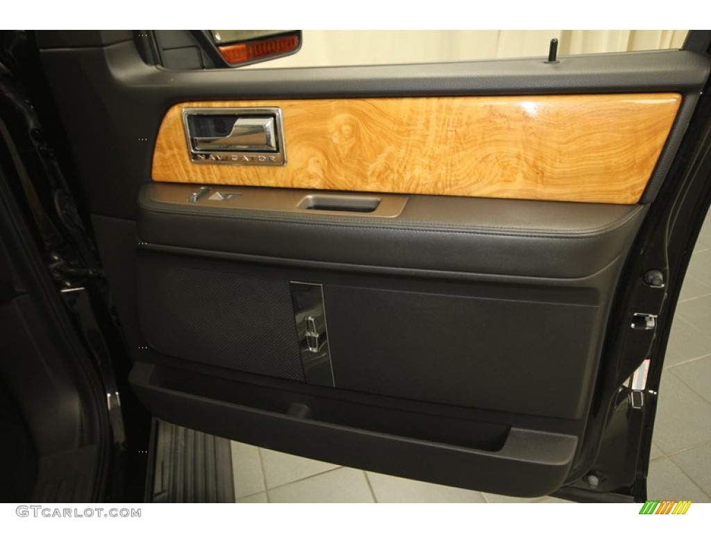 2011 Lincoln Navigator Limited Edition Door Panel Photos