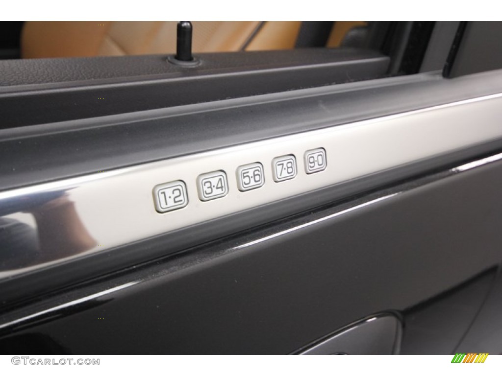 2011 Lincoln Navigator Limited Edition Keyless entry pad Photo #72988929