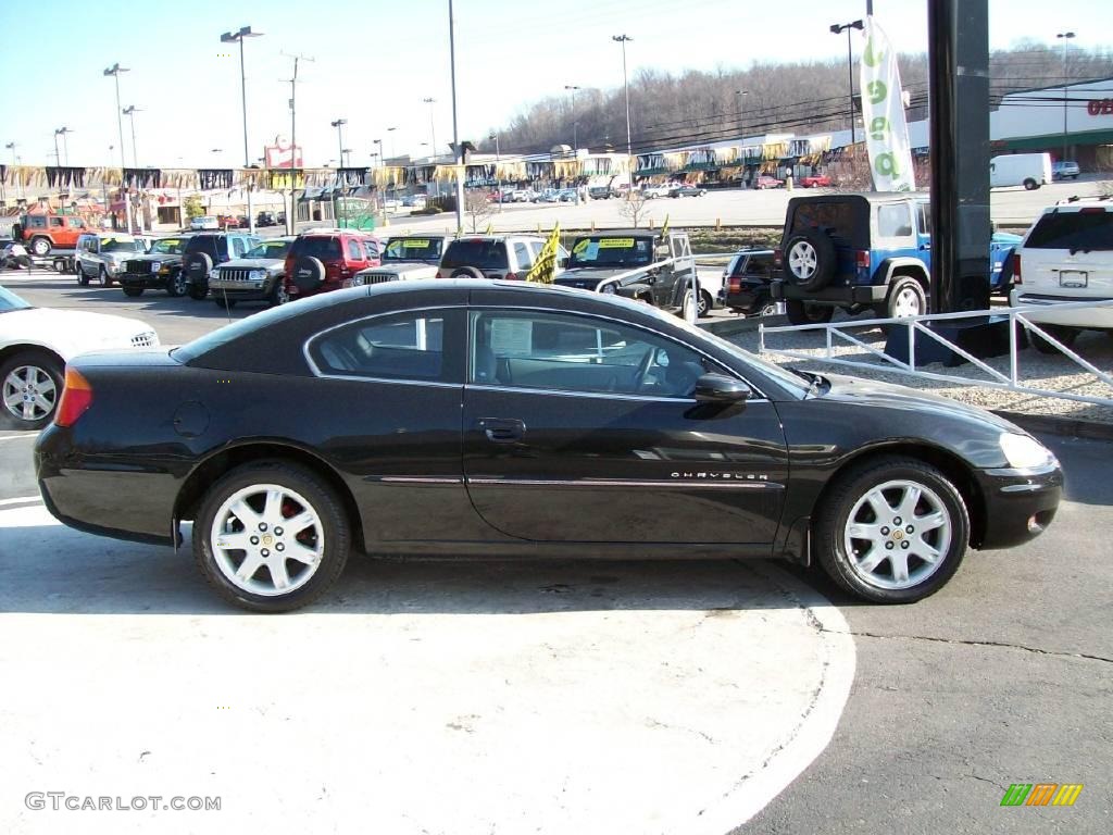 2001 Sebring LXi Coupe - Black / Black/Light Gray photo #5