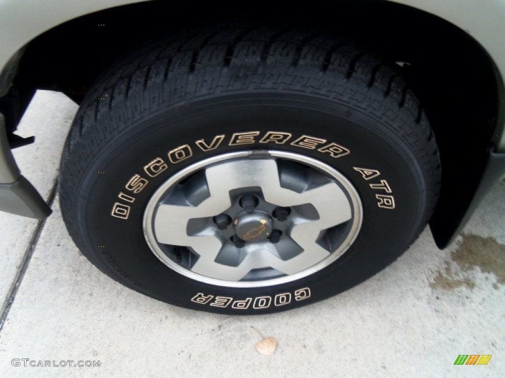 1998 Chevrolet S10 LS Extended Cab 4x4 Wheel Photos